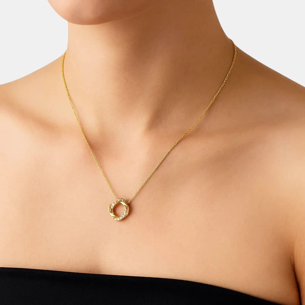 Noviqlo | Dainty Circle Pendant Necklace Gold or Silver Colour